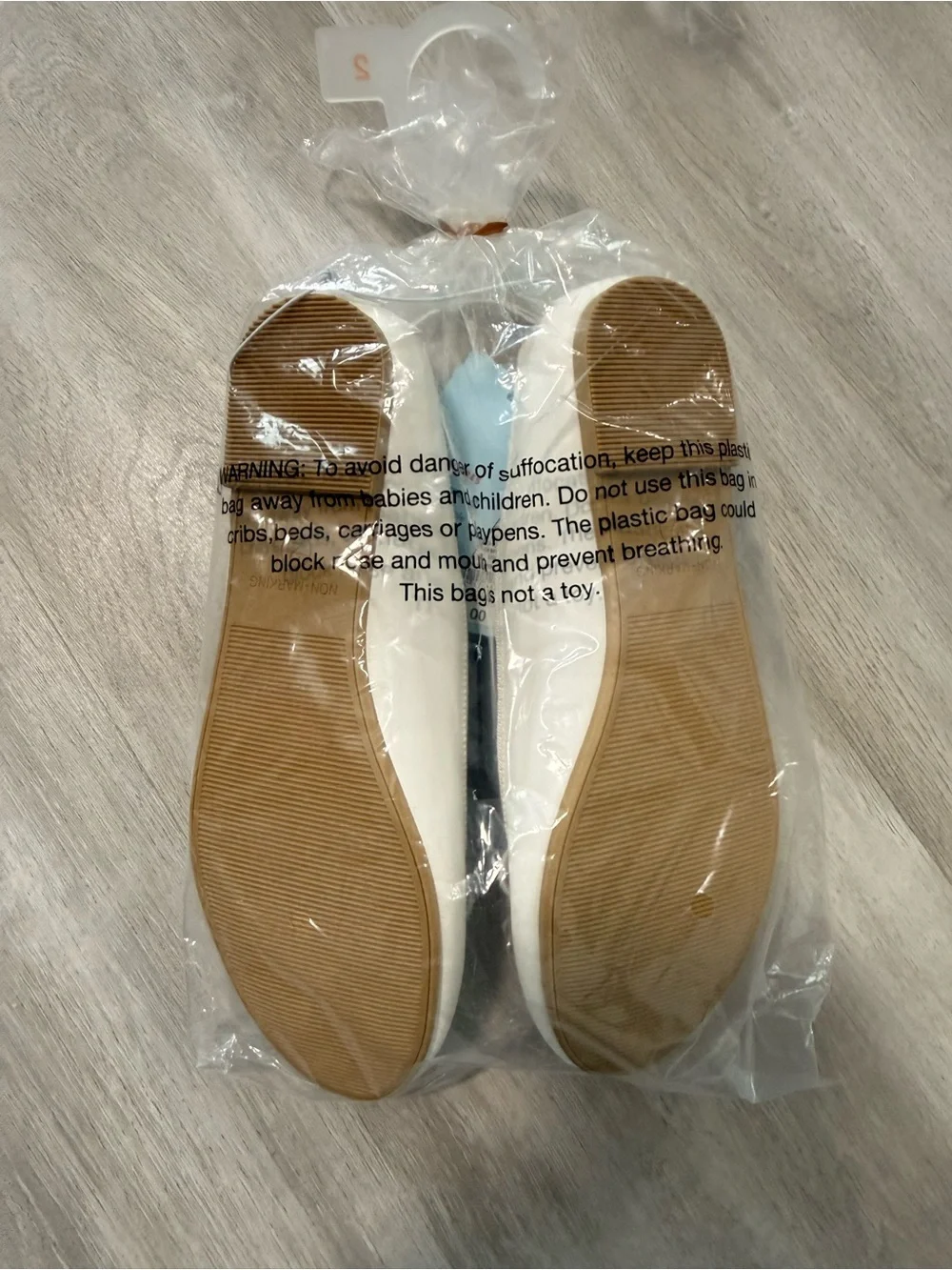 NEW Cat & Jack Girls White Ballet Flats Size 2 Slip On Bow Dress Shoes Comfort